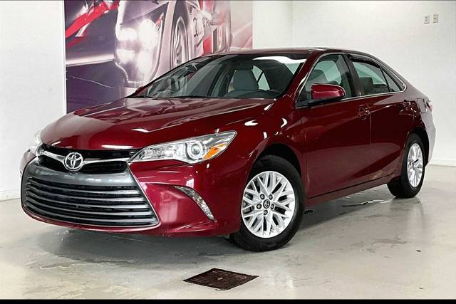 2017 Toyota Camry LE FWD photo