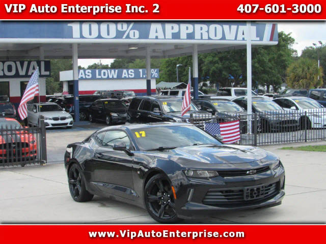 2017 Chevrolet Camaro 1LT RWD photo