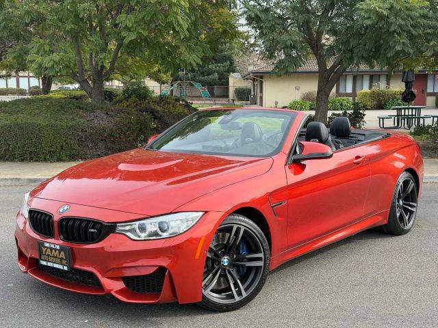 2016 BMW M4  RWD photo