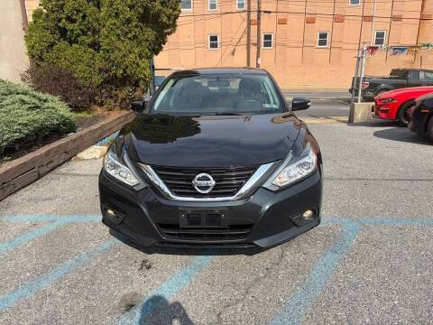 2017 Nissan Altima 2.5 SV FWD photo
