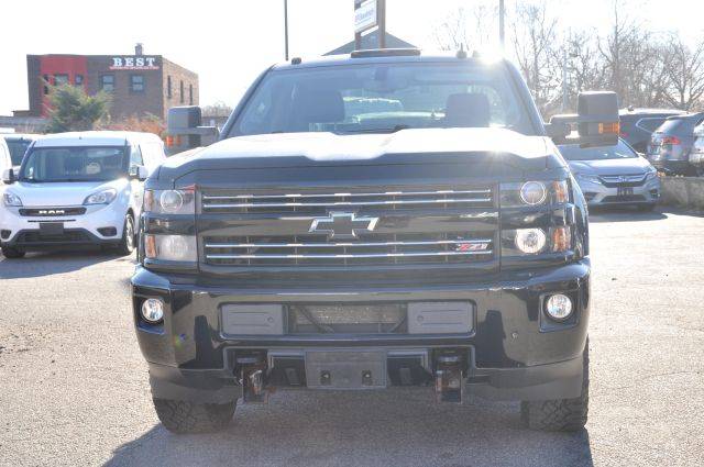 2017 Chevrolet Silverado 2500HD LT 4WD photo