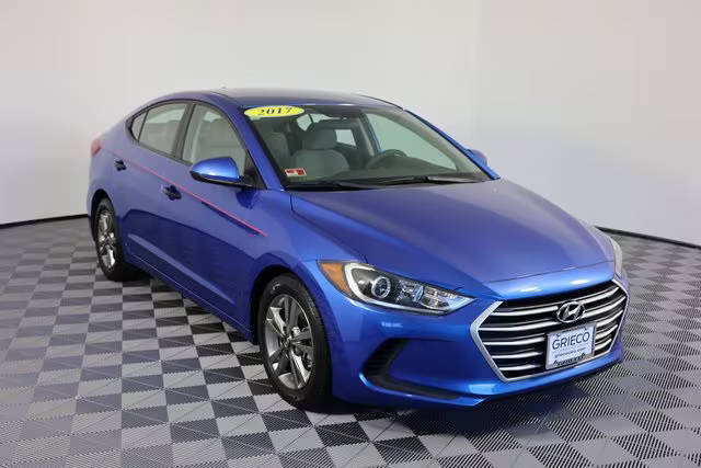 2017 Hyundai Elantra SE FWD photo