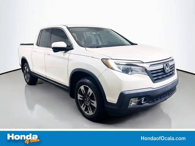 2017 Honda Ridgeline RTL-T AWD photo