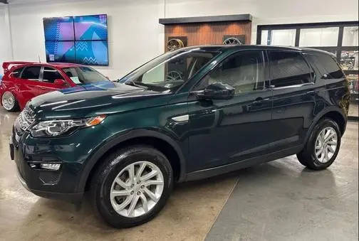 2017 Land Rover Discovery Sport HSE AWD photo