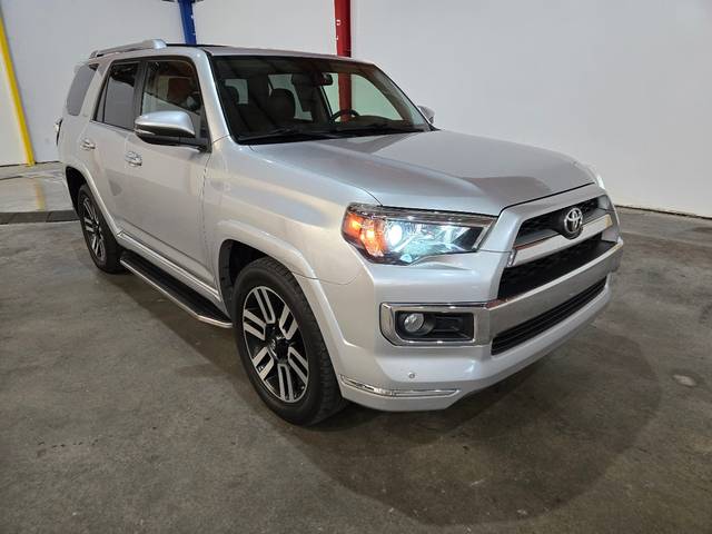 2016 Toyota 4Runner Limited RWD photo