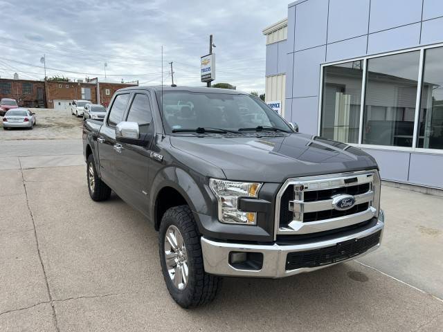 2016 Ford F-150 XLT 4WD photo