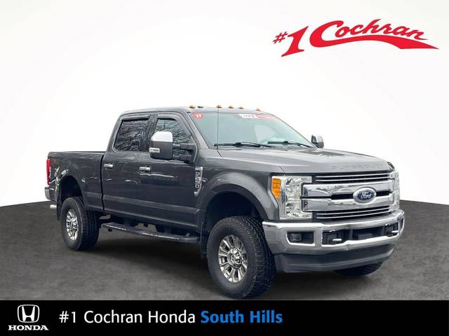 2017 Ford F-250 Super Duty Lariat 4WD photo