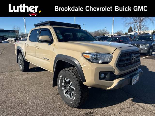 2017 Toyota Tacoma TRD Off Road 4WD photo