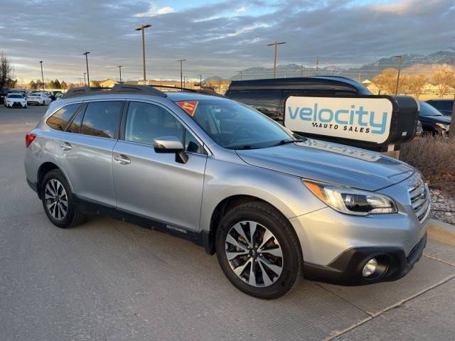 2017 Subaru Outback Limited AWD photo