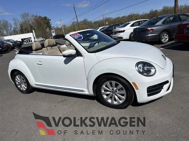 2017 Volkswagen Beetle 1.8T S FWD photo