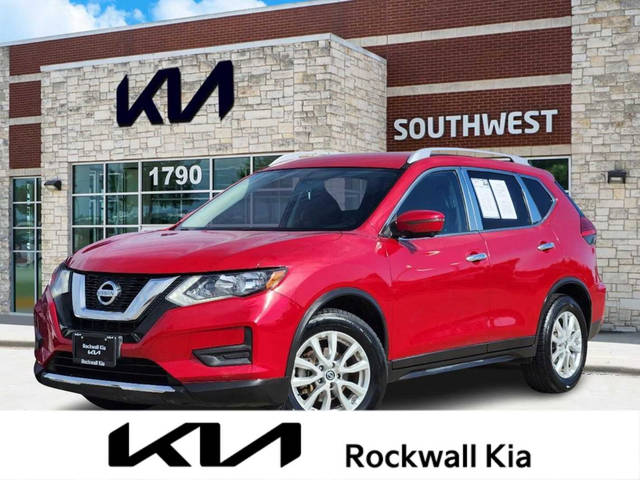 2017 Nissan Rogue SV FWD photo