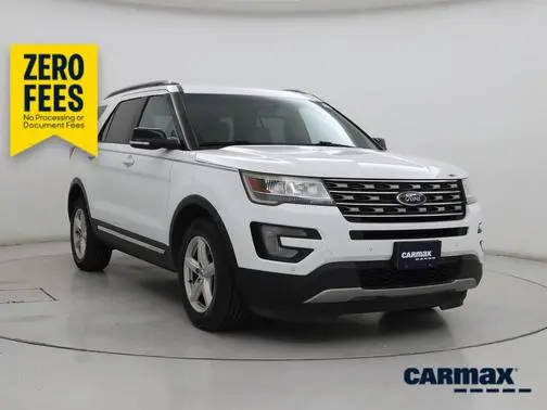 2017 Ford Explorer XLT 4WD photo