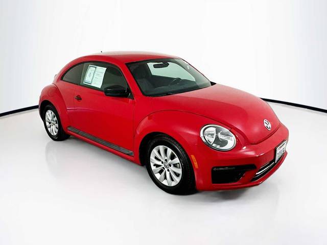 2017 Volkswagen Beetle 1.8T S FWD photo