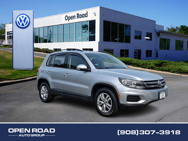 2017 Volkswagen Tiguan S AWD photo