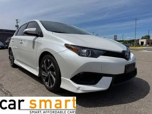 2017 Toyota Corolla iM  FWD photo