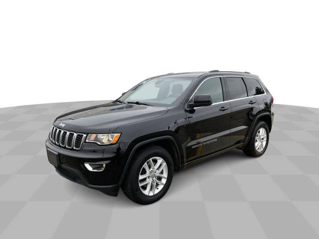 2017 Jeep Grand Cherokee Laredo RWD photo