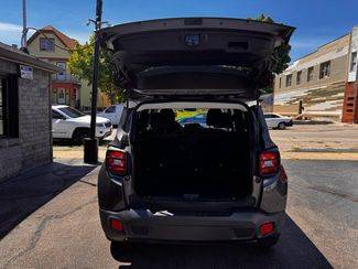 2017 Jeep Renegade Altitude FWD photo