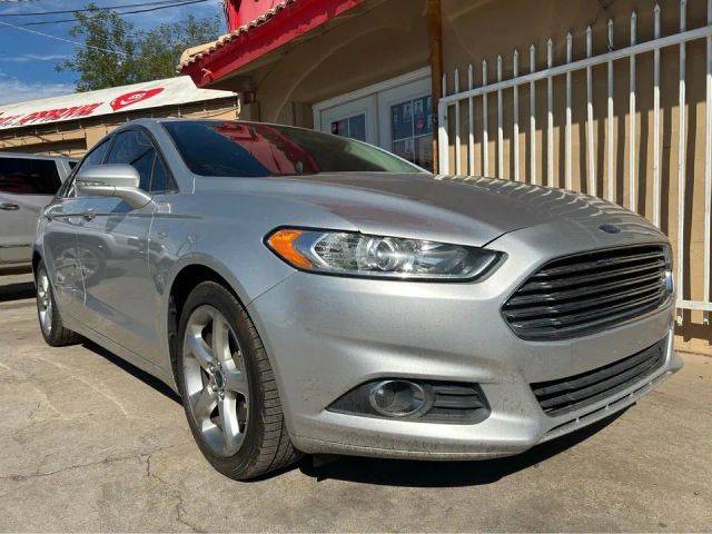 2016 Ford Fusion SE FWD photo