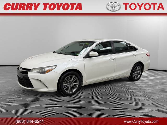 2017 Toyota Camry SE FWD photo