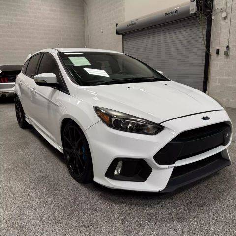 2017 Ford Focus RS AWD photo
