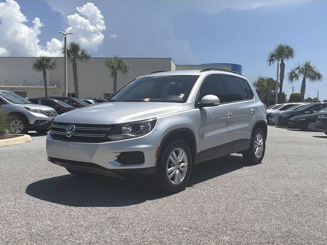2017 Volkswagen Tiguan S FWD photo