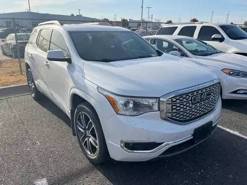 2017 GMC Acadia Denali AWD photo