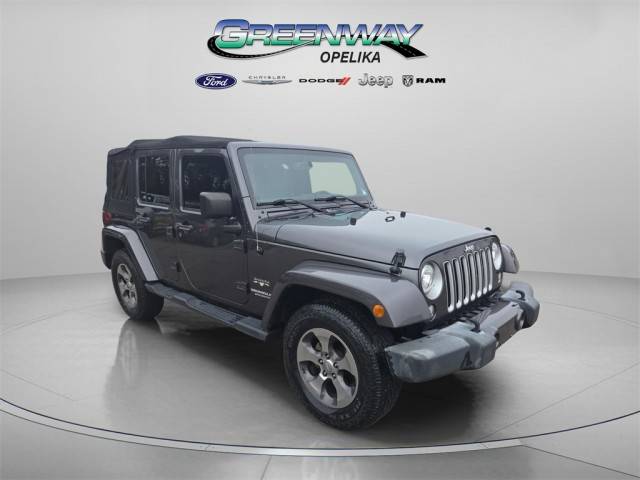 2017 Jeep Wrangler Unlimited Sahara 4WD photo