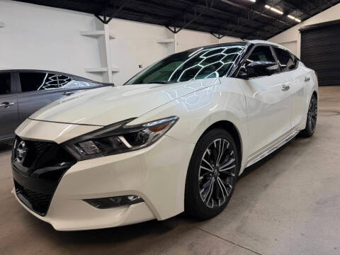 2017 Nissan Maxima Platinum FWD photo