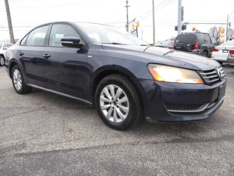 2015 Volkswagen Passat 1.8T Wolfsburg Ed FWD photo