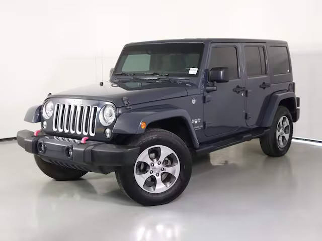 2017 Jeep Wrangler Unlimited Sahara 4WD photo