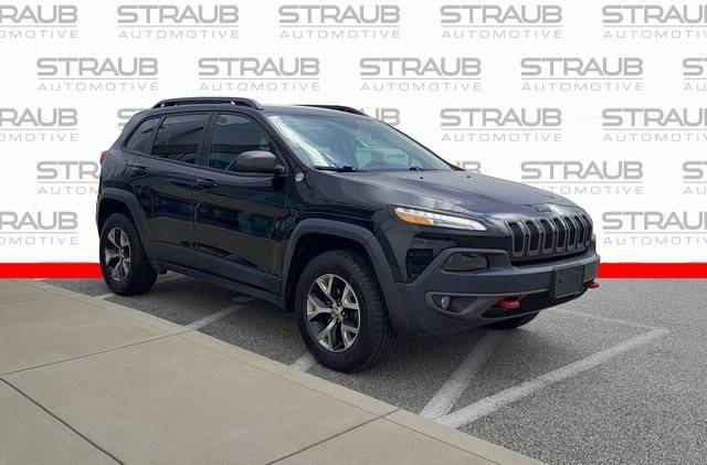 2017 Jeep Cherokee Trailhawk 4WD photo