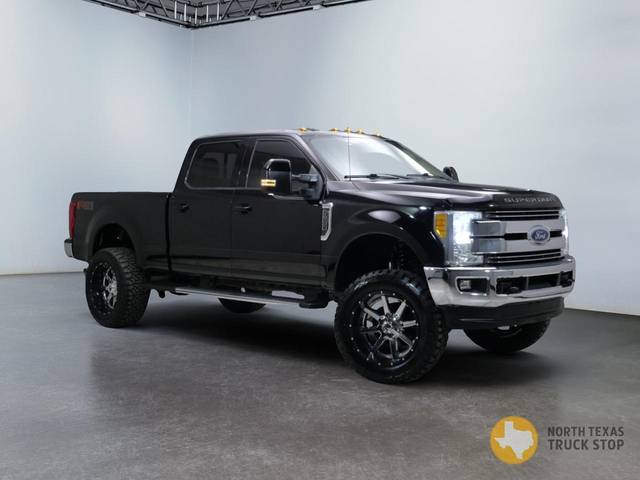 2017 Ford F-250 Super Duty Lariat 4WD photo