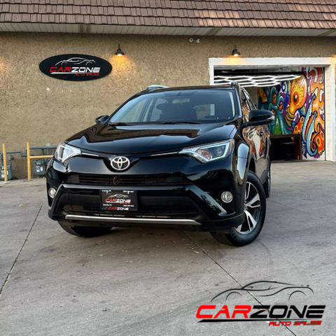 2016 Toyota RAV4 XLE AWD photo