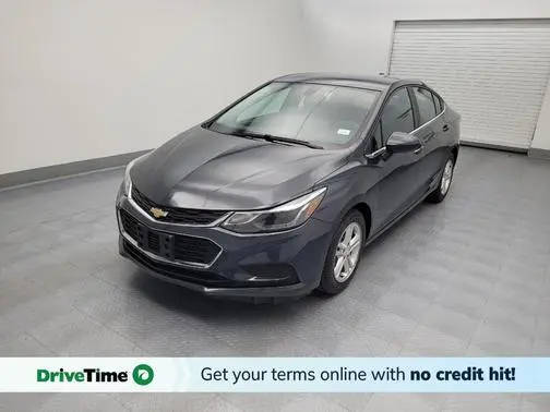 2017 Chevrolet Cruze LT FWD photo