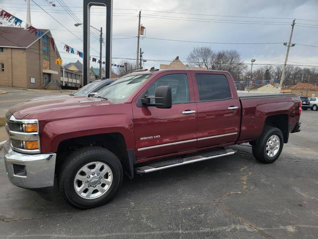 2015 Chevrolet Silverado 2500HD LTZ 4WD photo