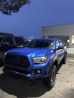 2017 Toyota Tacoma TRD Off Road 4WD photo