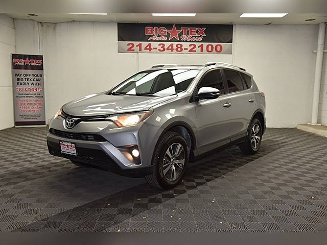 2016 Toyota RAV4 XLE FWD photo