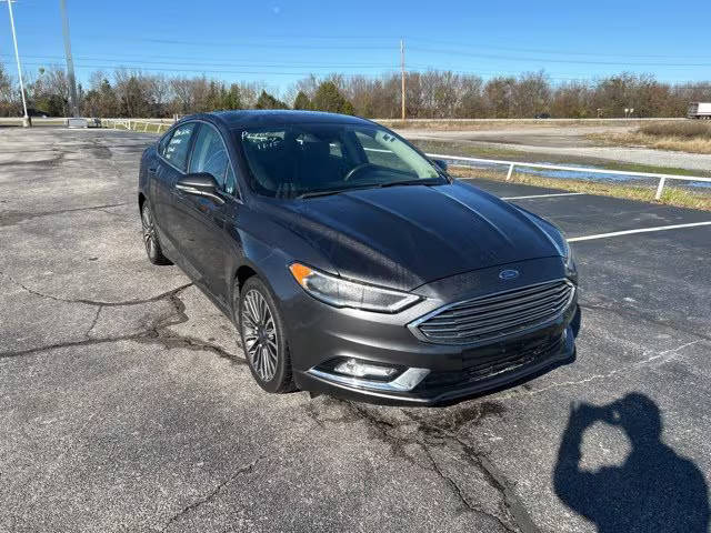 2017 Ford Fusion SE FWD photo