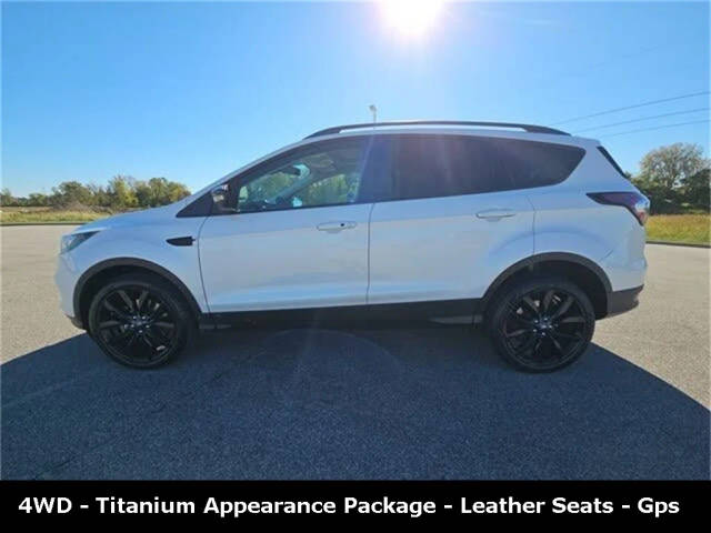 2017 Ford Escape Titanium 4WD photo