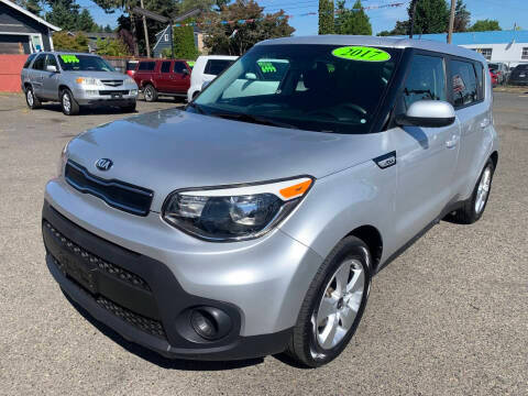 2017 Kia Soul Base FWD photo