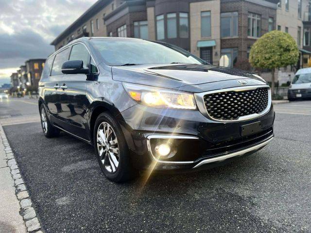2016 Kia Sedona SX-L FWD photo