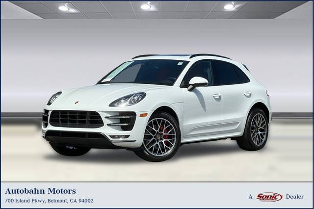 2017 Porsche Macan Turbo AWD photo