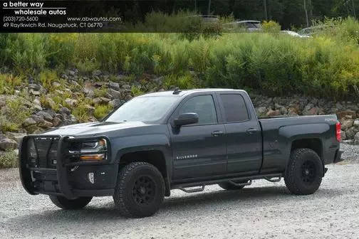 2017 Chevrolet Silverado 1500 LT 4WD photo