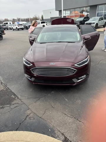 2017 Ford Fusion SE FWD photo