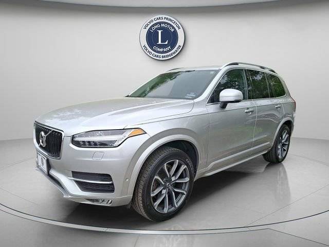 2017 Volvo XC90 Momentum AWD photo