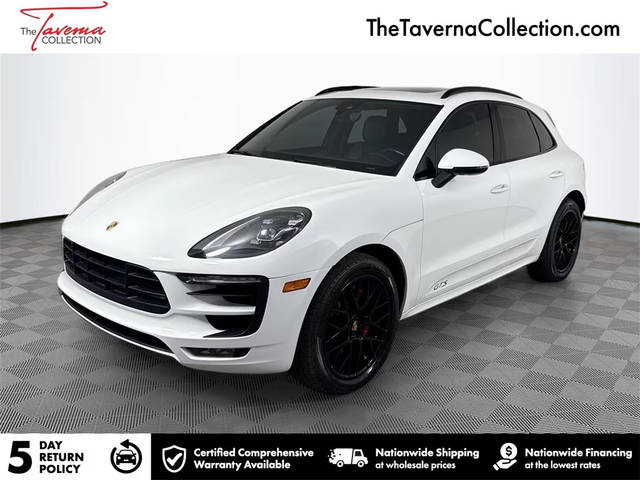 2017 Porsche Macan GTS AWD photo