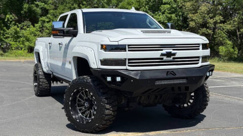 2017 Chevrolet Silverado 2500HD High Country 4WD photo