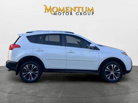 2015 Toyota RAV4 Limited FWD photo