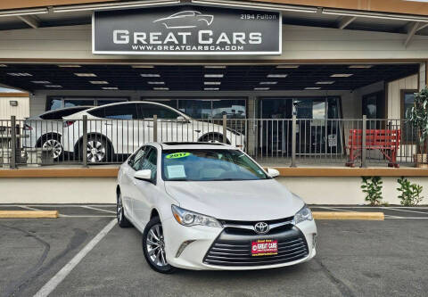 2017 Toyota Camry XLE FWD photo