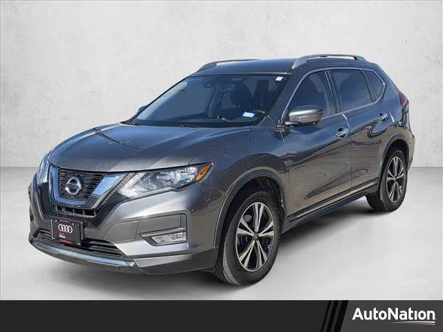 2017 Nissan Rogue SL FWD photo